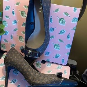 Size 10 Brown Bow tie Pumps